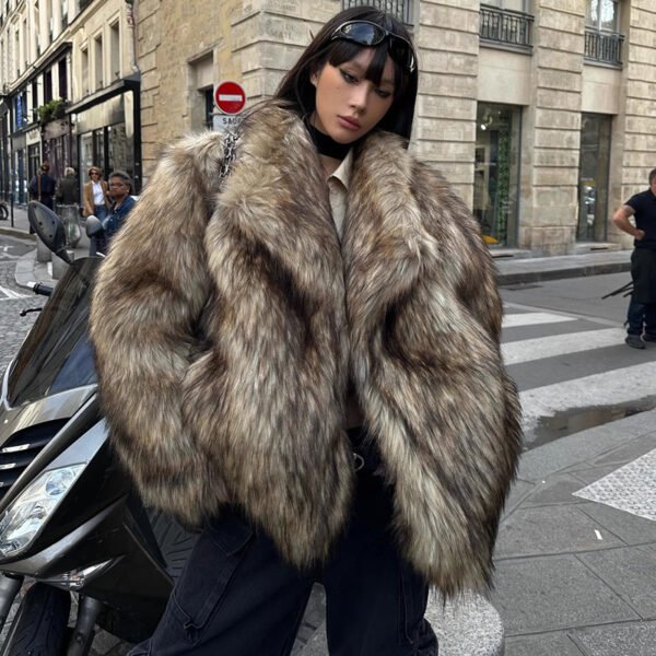 Women's Fur Coat Raccoon Fur Coat Brown Lapel Warm Furry Coat European And American Leisure - Image 6